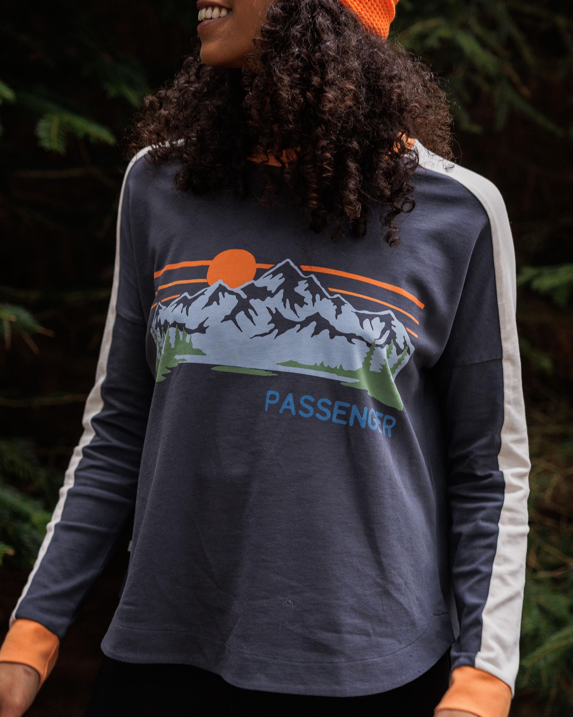 Hilltop Organic Cotton LS T-Shirt - Charcoal - Lifestyle