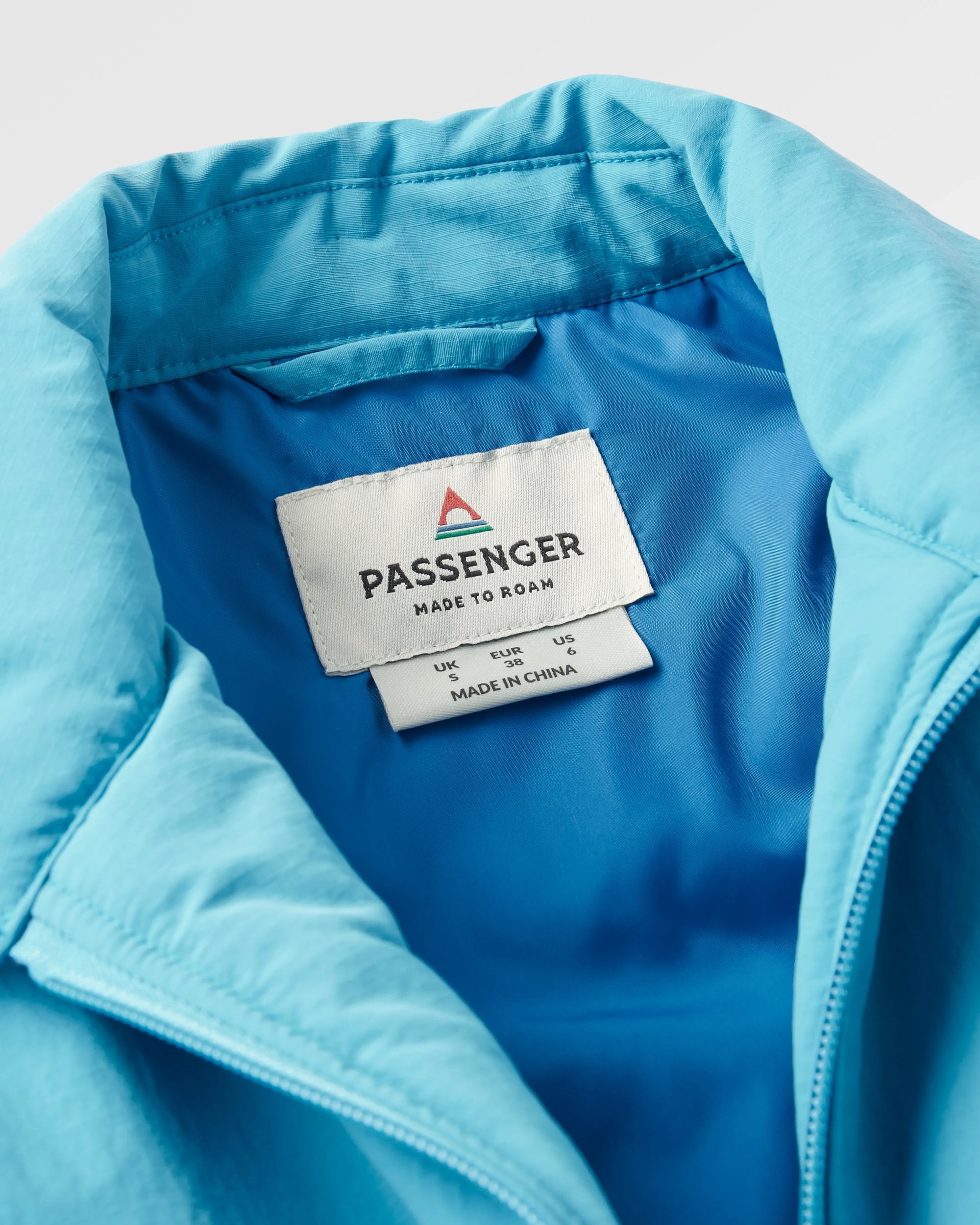 Tasi Recycled Insulated Jacket - Bluejay - Flatlay