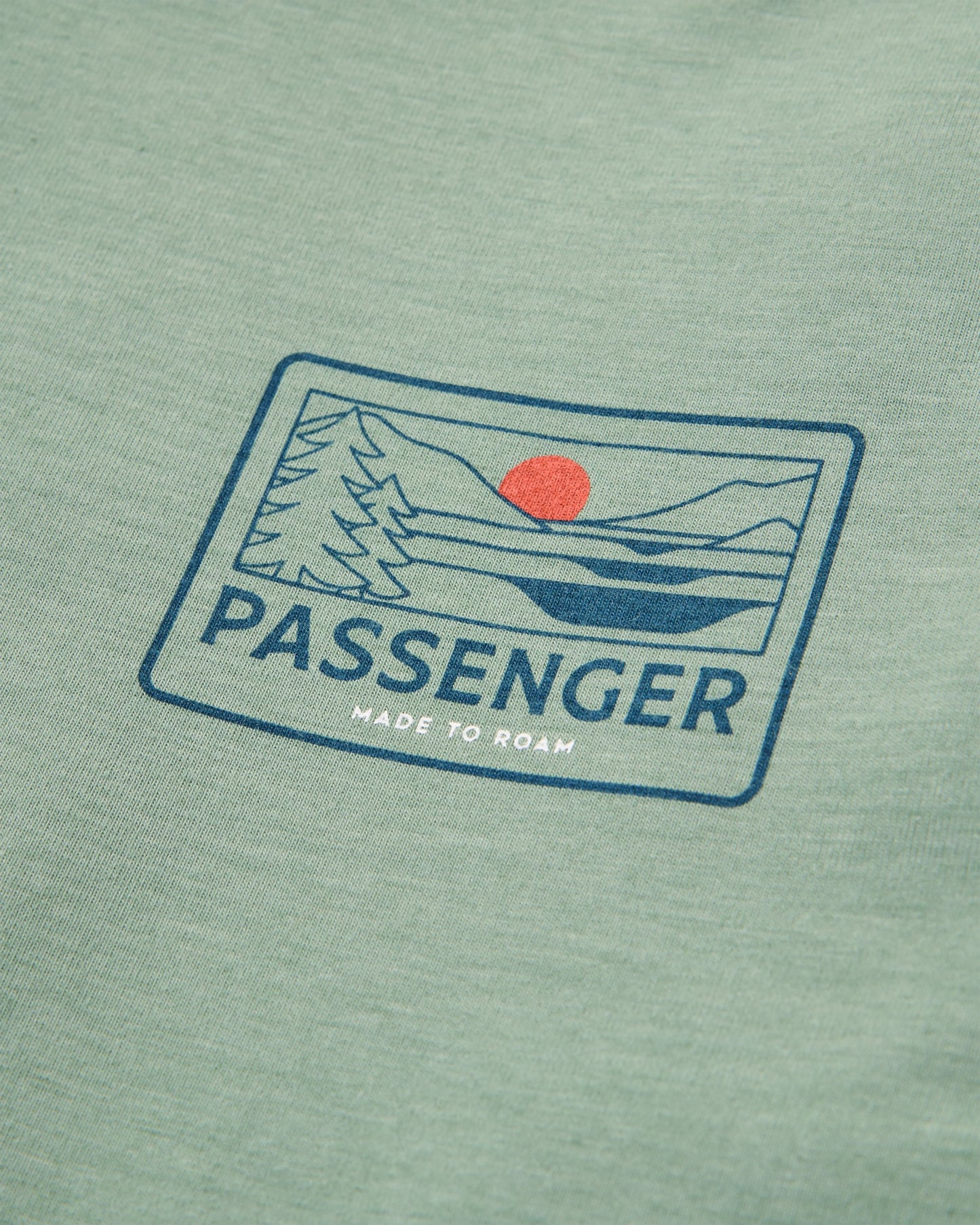 Roamscreen UPF50 Drirelease® Men's LS T-Shirt - Pistachio - Flatlay