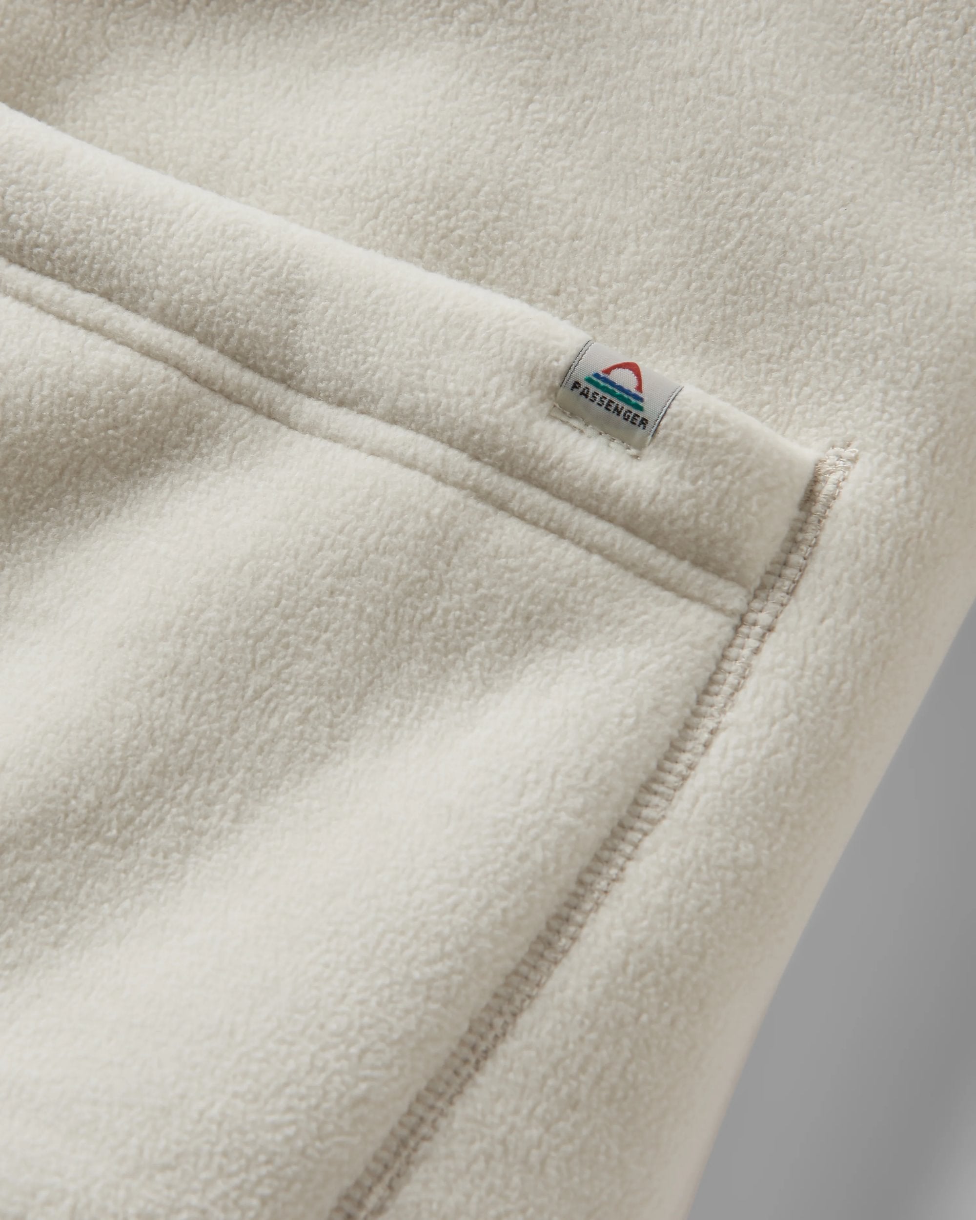 Nash Recycled Fleece - Vintage White - Flatlay