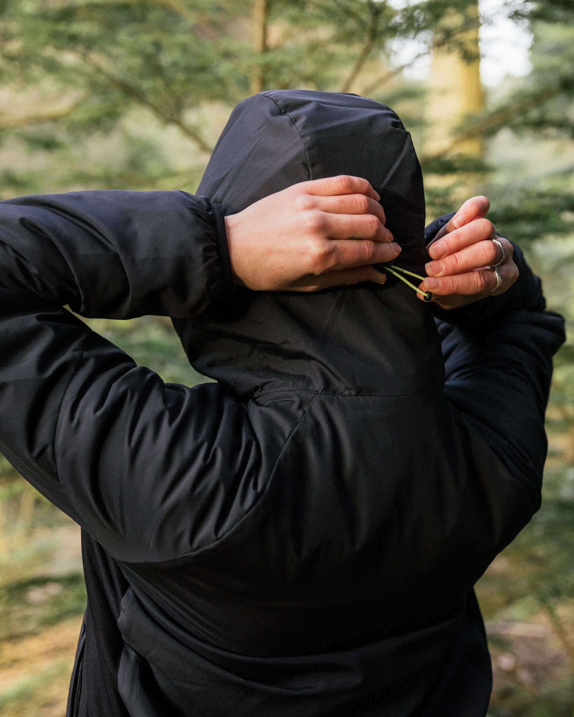 Shasta Lightweight Recycled Thermore® Insulated Jacket - Black - Lifestyle