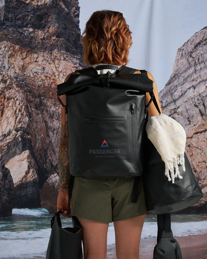 Tide 25L Dry Bag Backpack - Black - Studio Model - Female