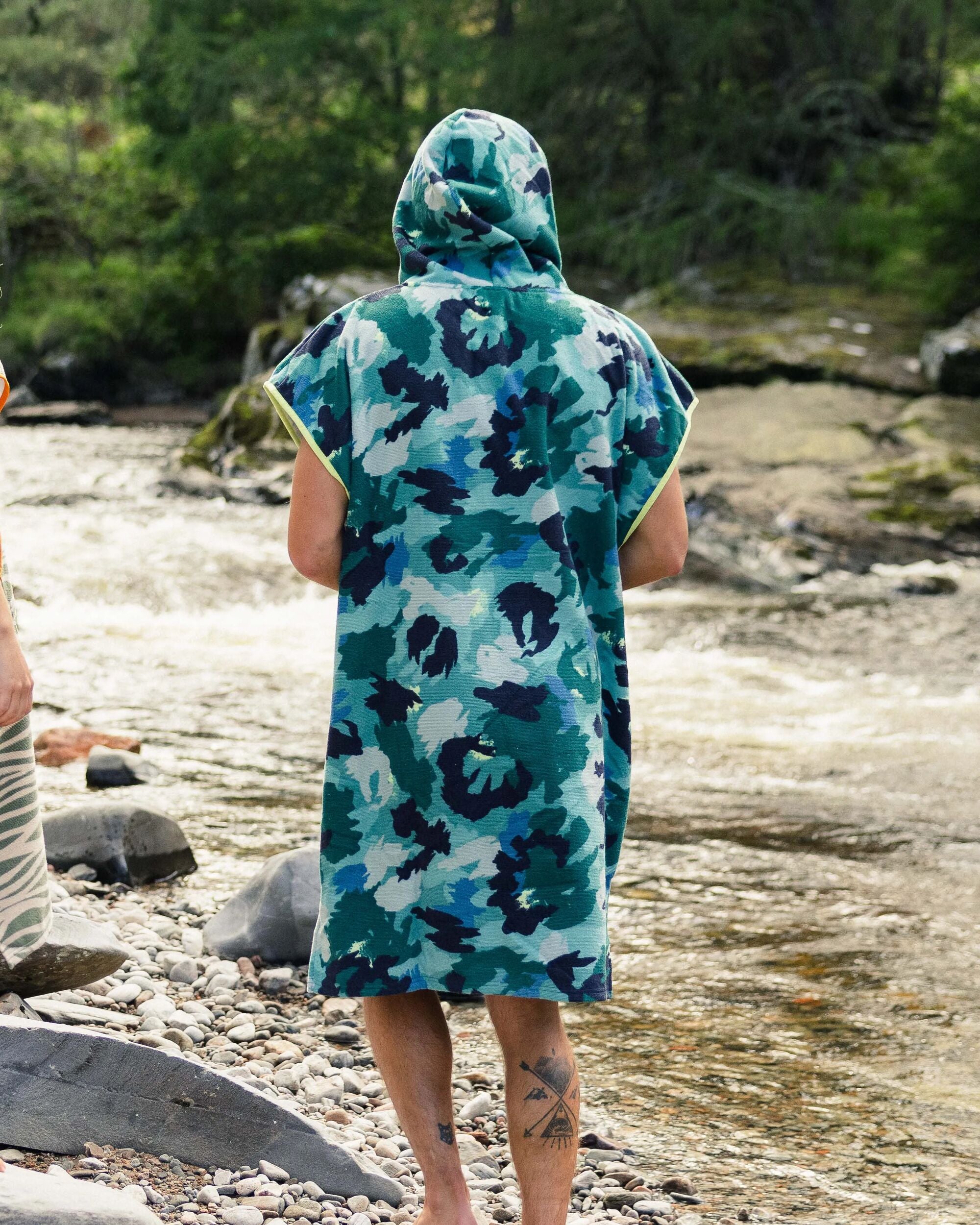 Tulum Recycled Towel Poncho - Alpine Camo Khaki - Lifestyle - Male