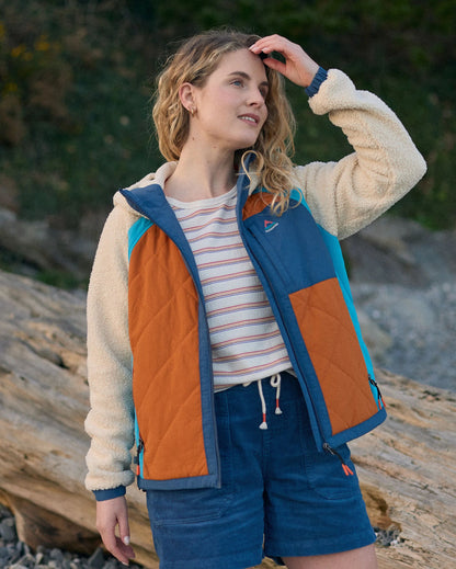 Lara Quilted Jacket - Oat/Sunset Orange - Lifestyle