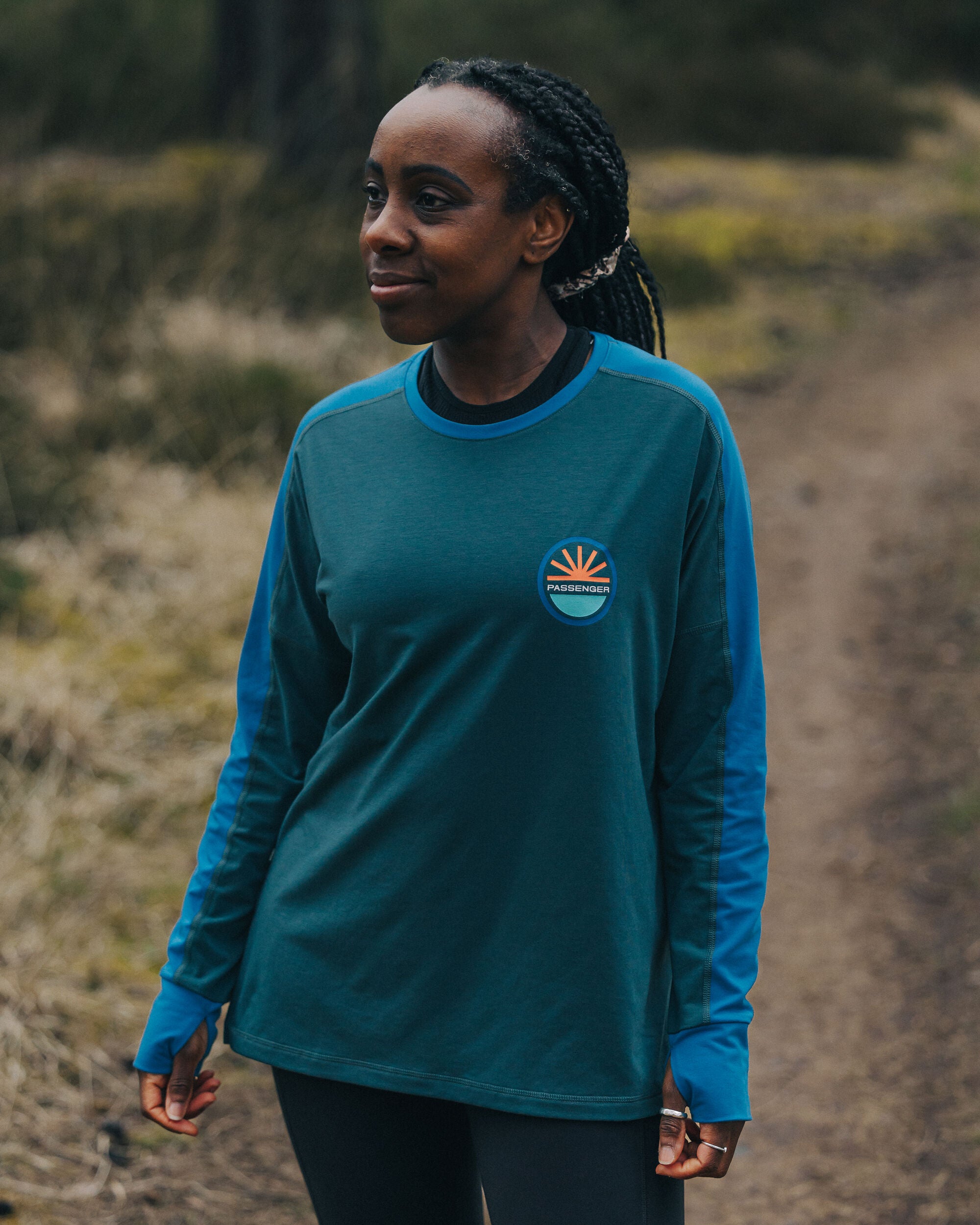 Chase The Light Drirelease® Active LS T-Shirt - Deep Ocean - Lifestyle