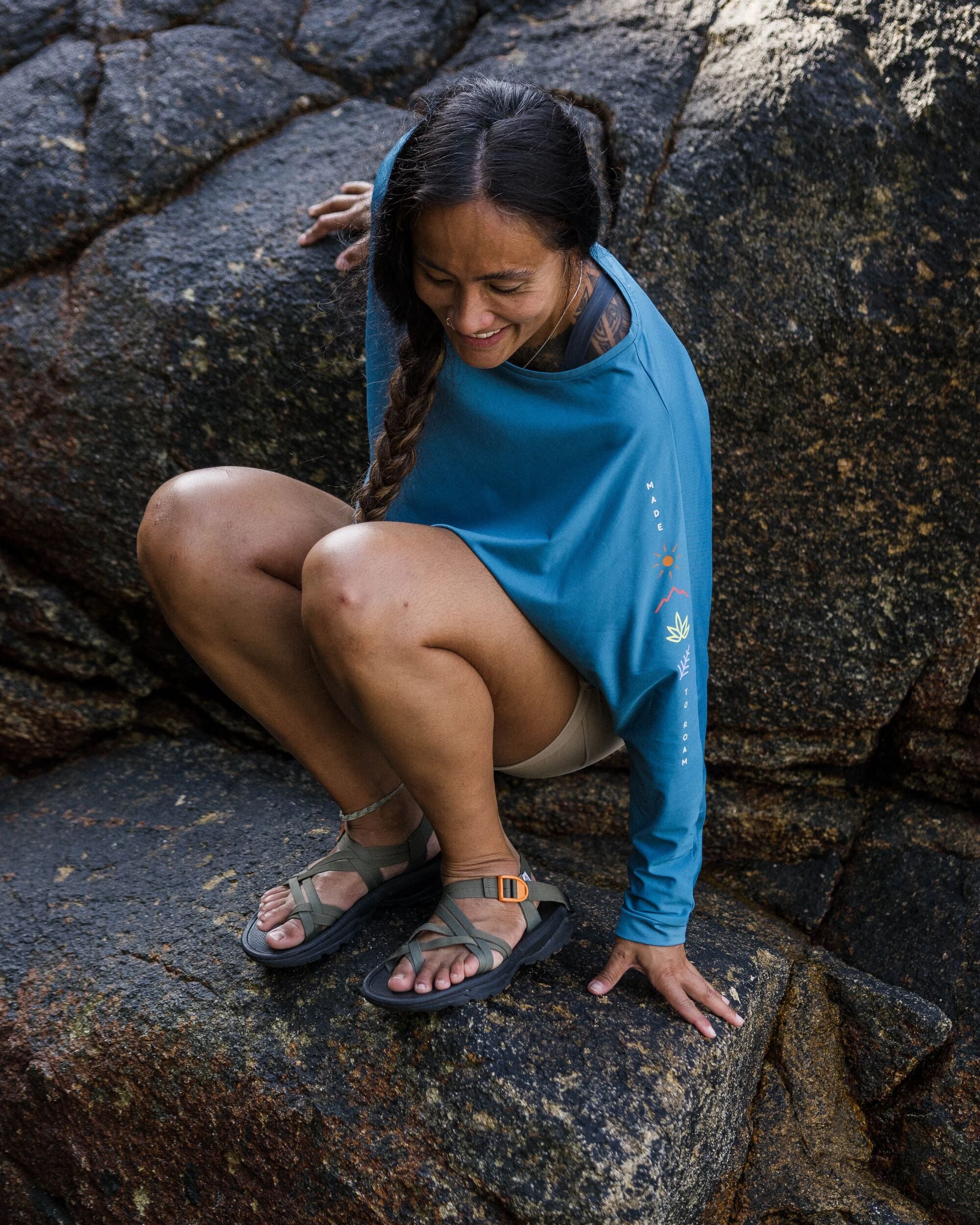 Hatha Recycled Active Top - Blue Steel - Lifestyle