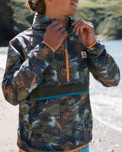 Gusto Recycled Windshell Smock - Palm Camo Apricot