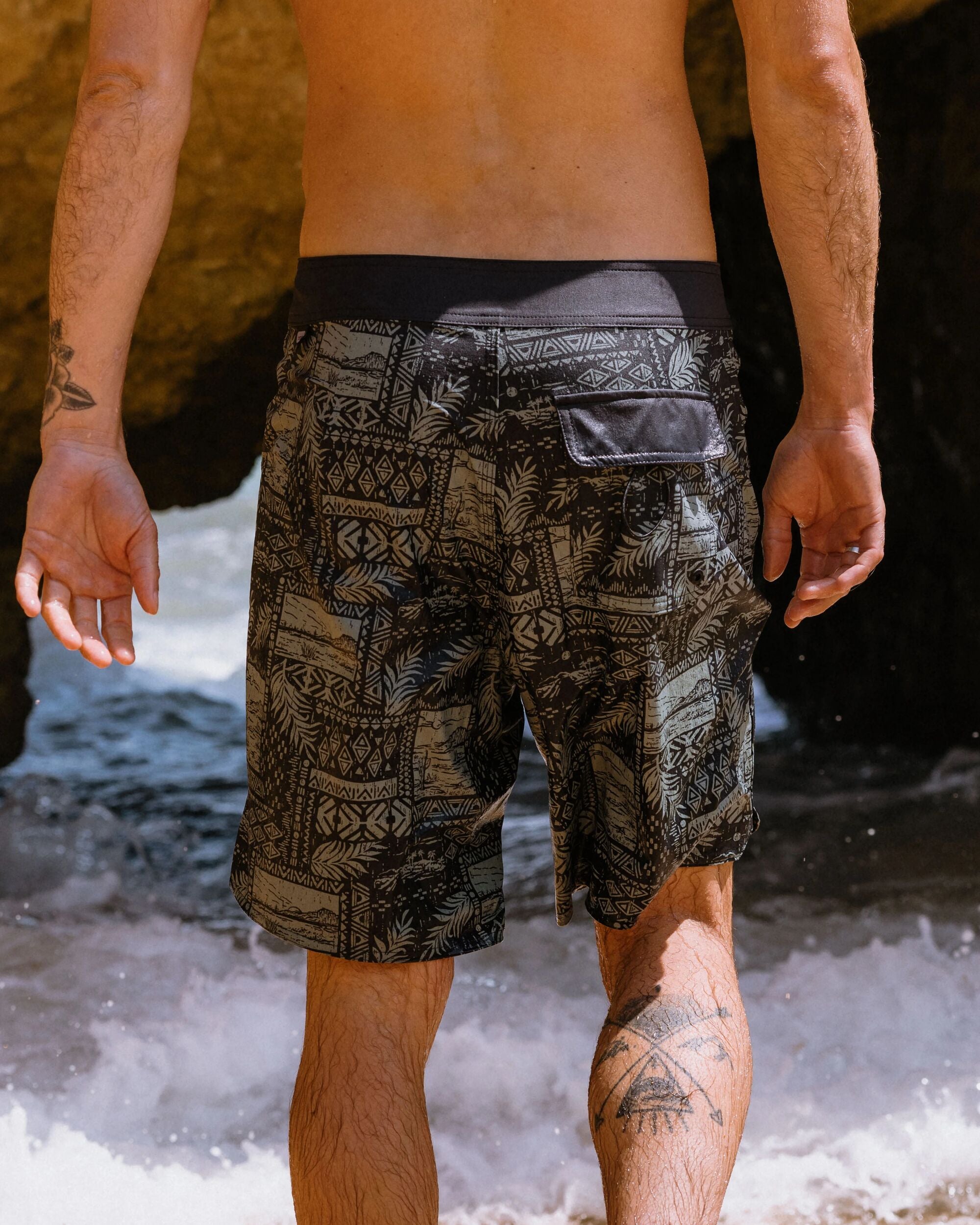 Cruiser NetPlus® 19" Boardshort - Patchwork Faded Black - Lifestyle