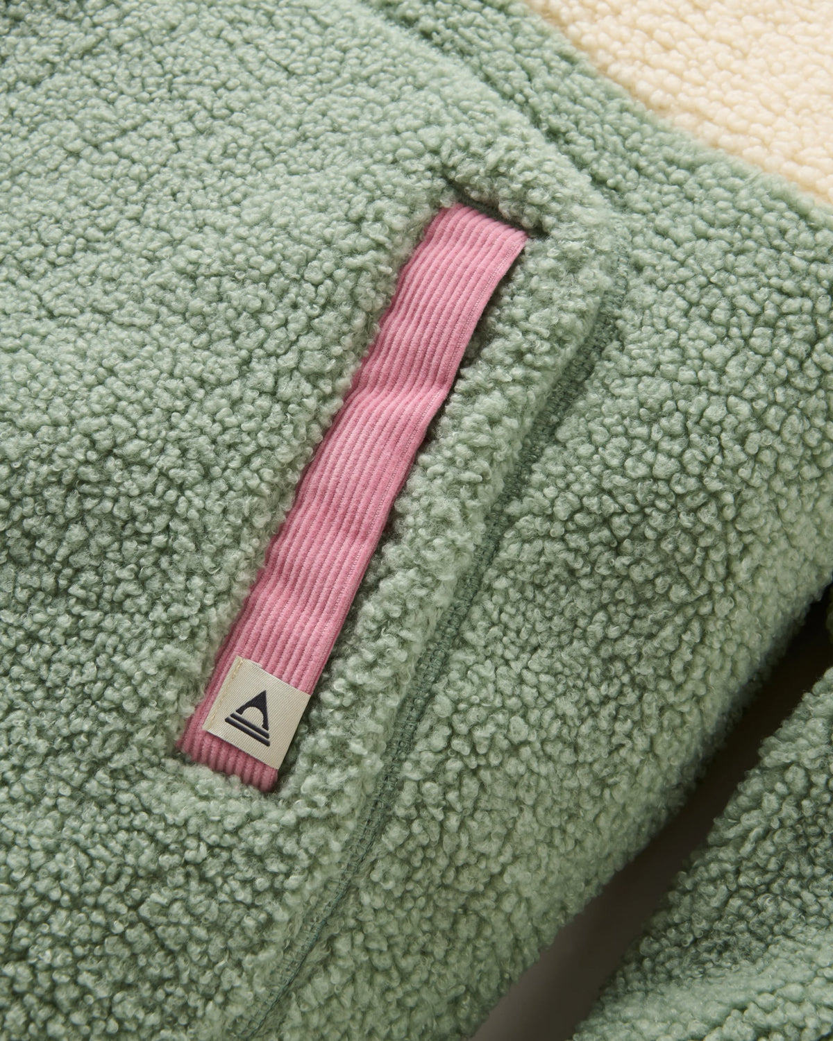 Clover Sherpa Fleece Pullover - Pistachio - Flatlay