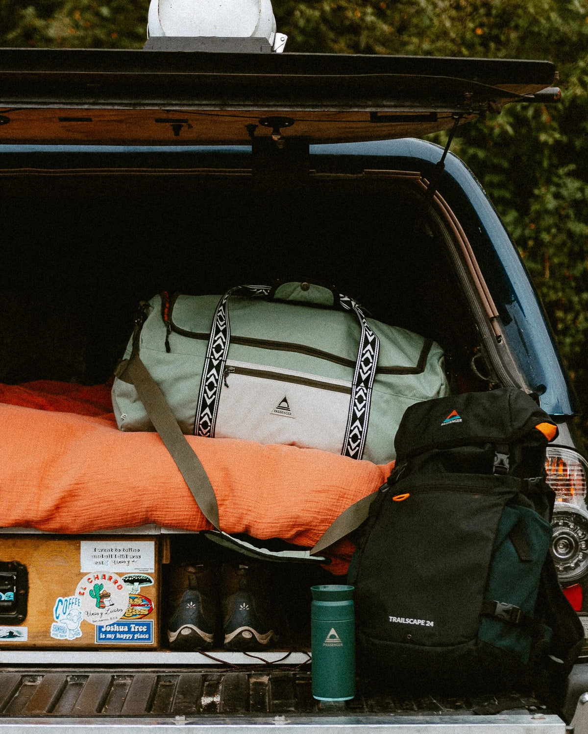 Boondocker 30L Duffel - Pistachio/Misty Grey - IGC