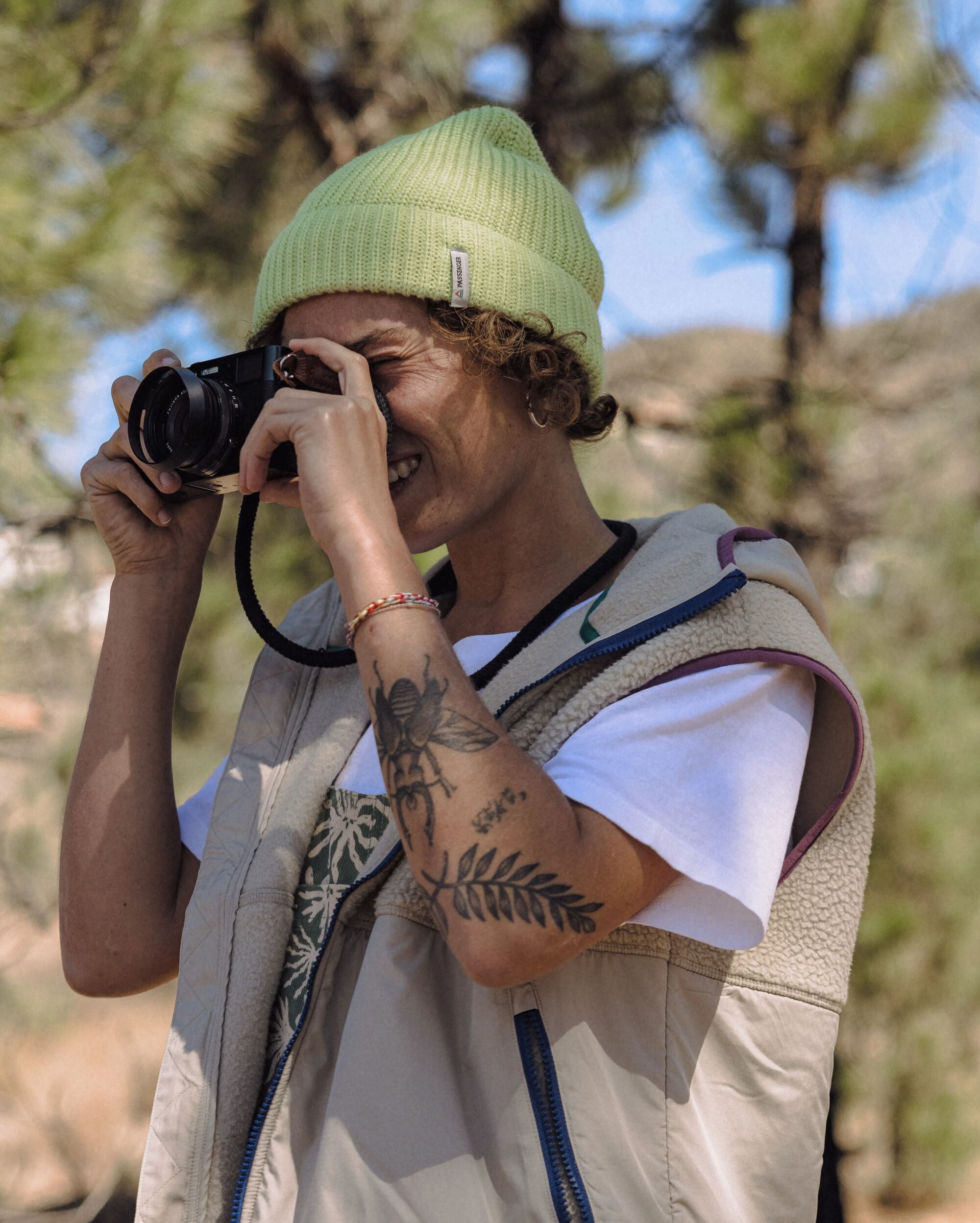 Beebalm Recycled Sherpa Fleece Vest - Oatmeal - Lifestyle