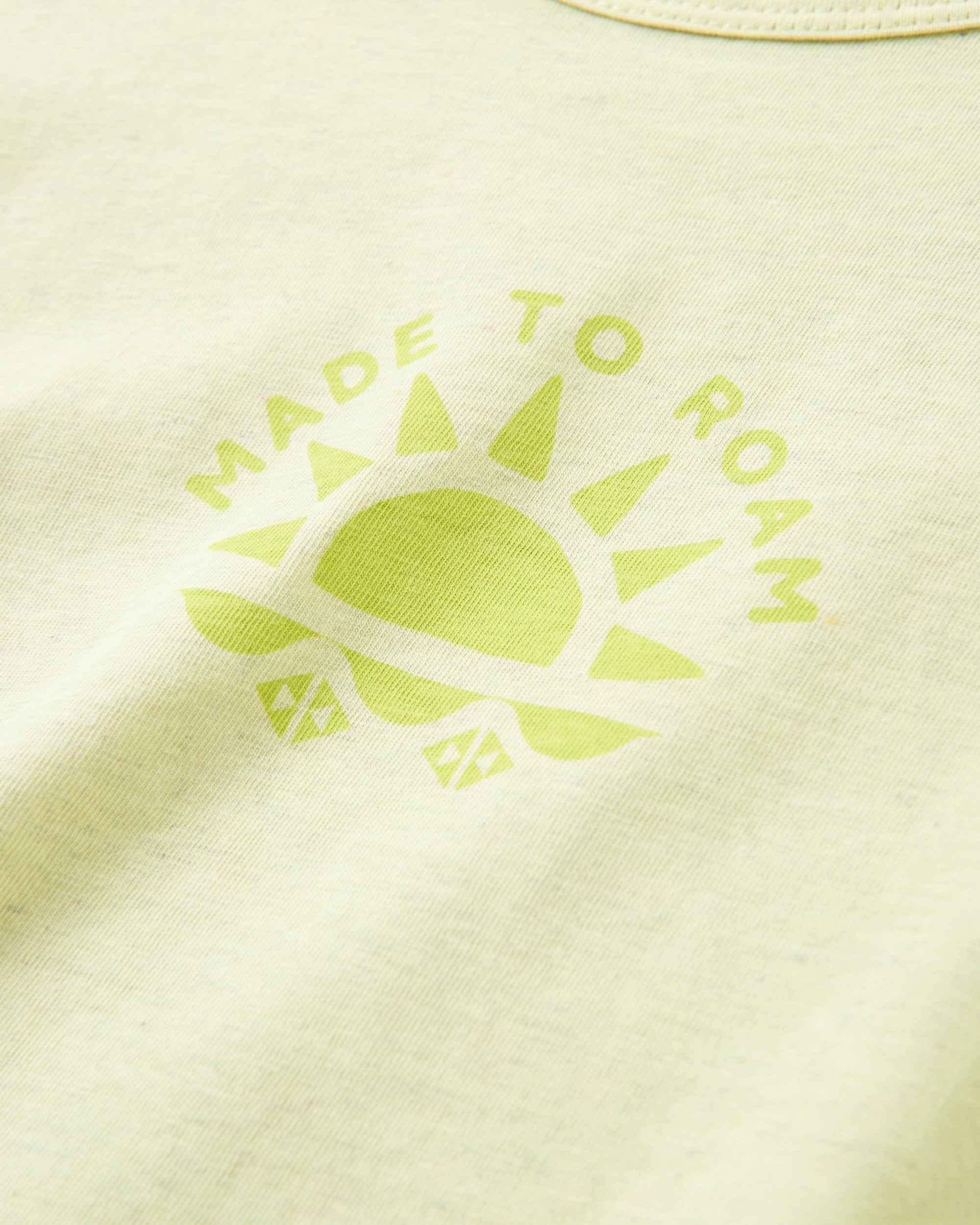 Sunburst Organic Vest - Soft Lime Juice - Flatlay