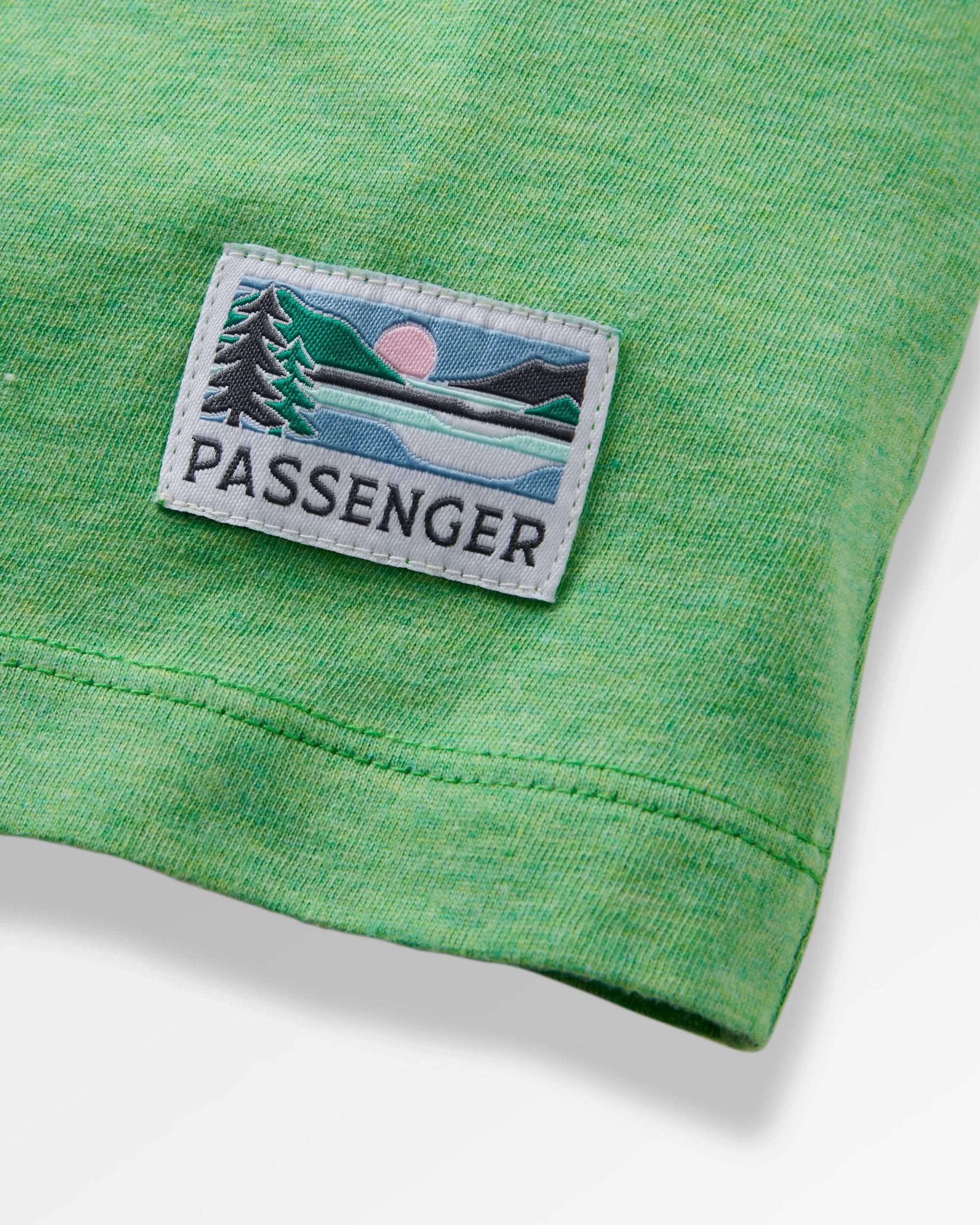 Legacy T-shirt - True Green Marl - Flatlay