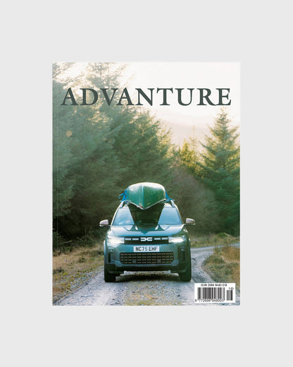 Advanture Magazine Issue 16 - Flatlay