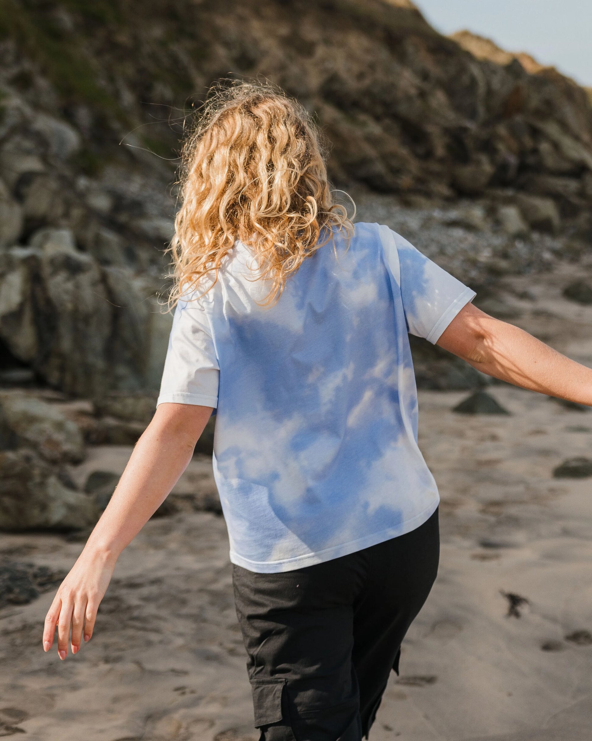 Discovery Organic Cotton T-Shirt - Tie Dye Cornflower