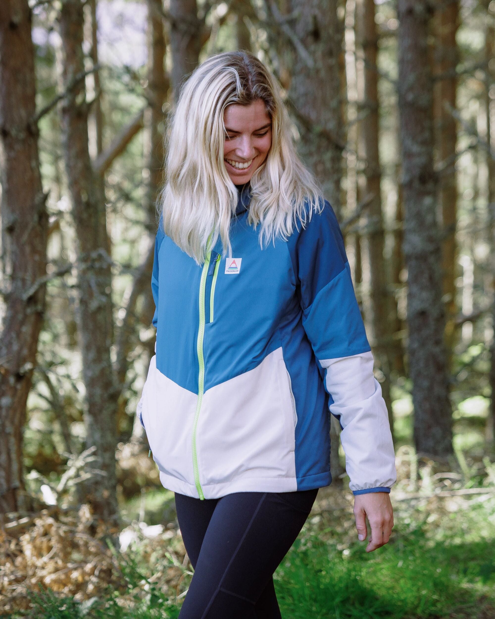 Shasta Lightweight Recycled Thermore® Insulated Jacket - Tidal Blue/Blue Steel/Birch - Lifestyle