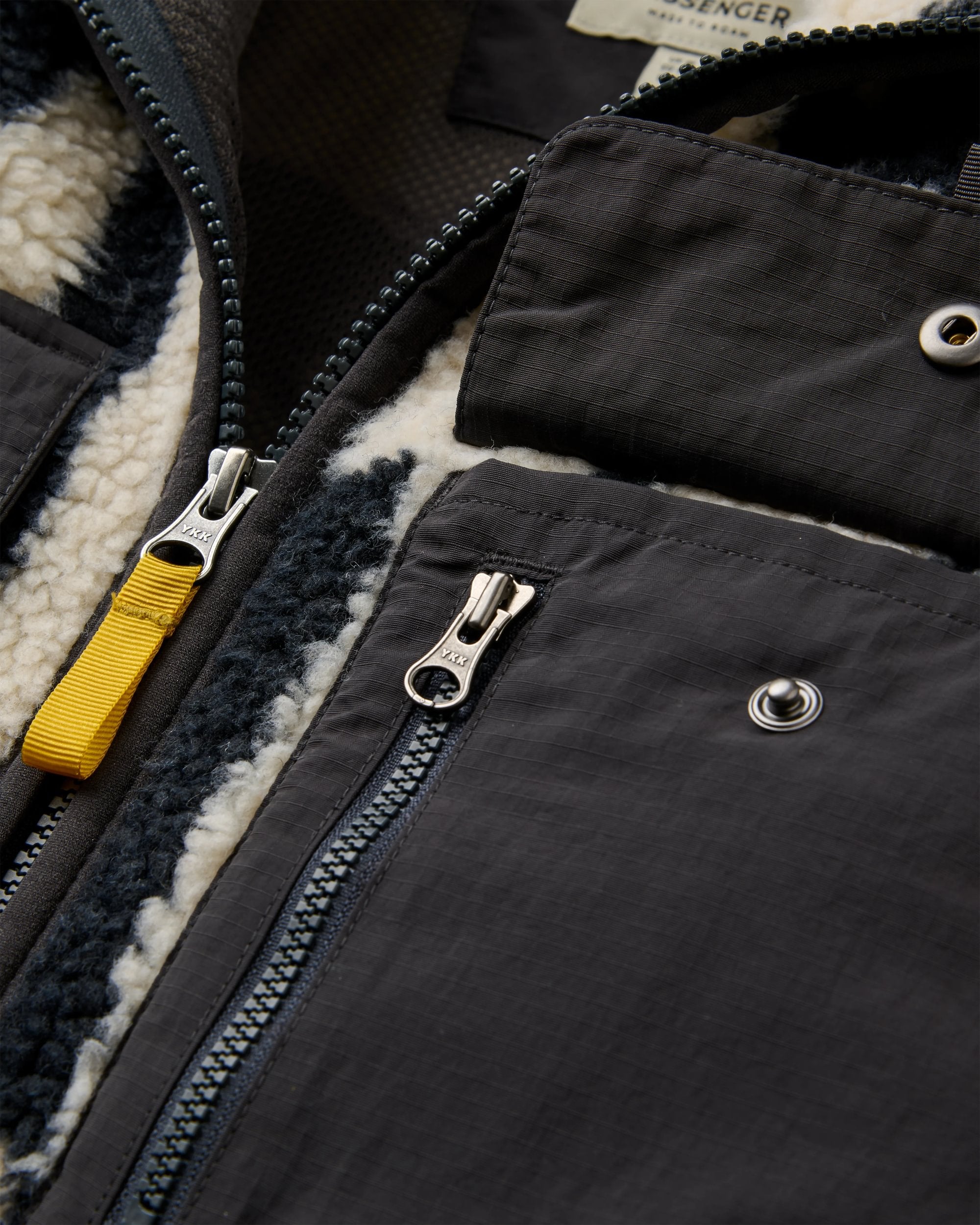 Valiant Deep Pile Fleece - Roam Further Black - Flatlay