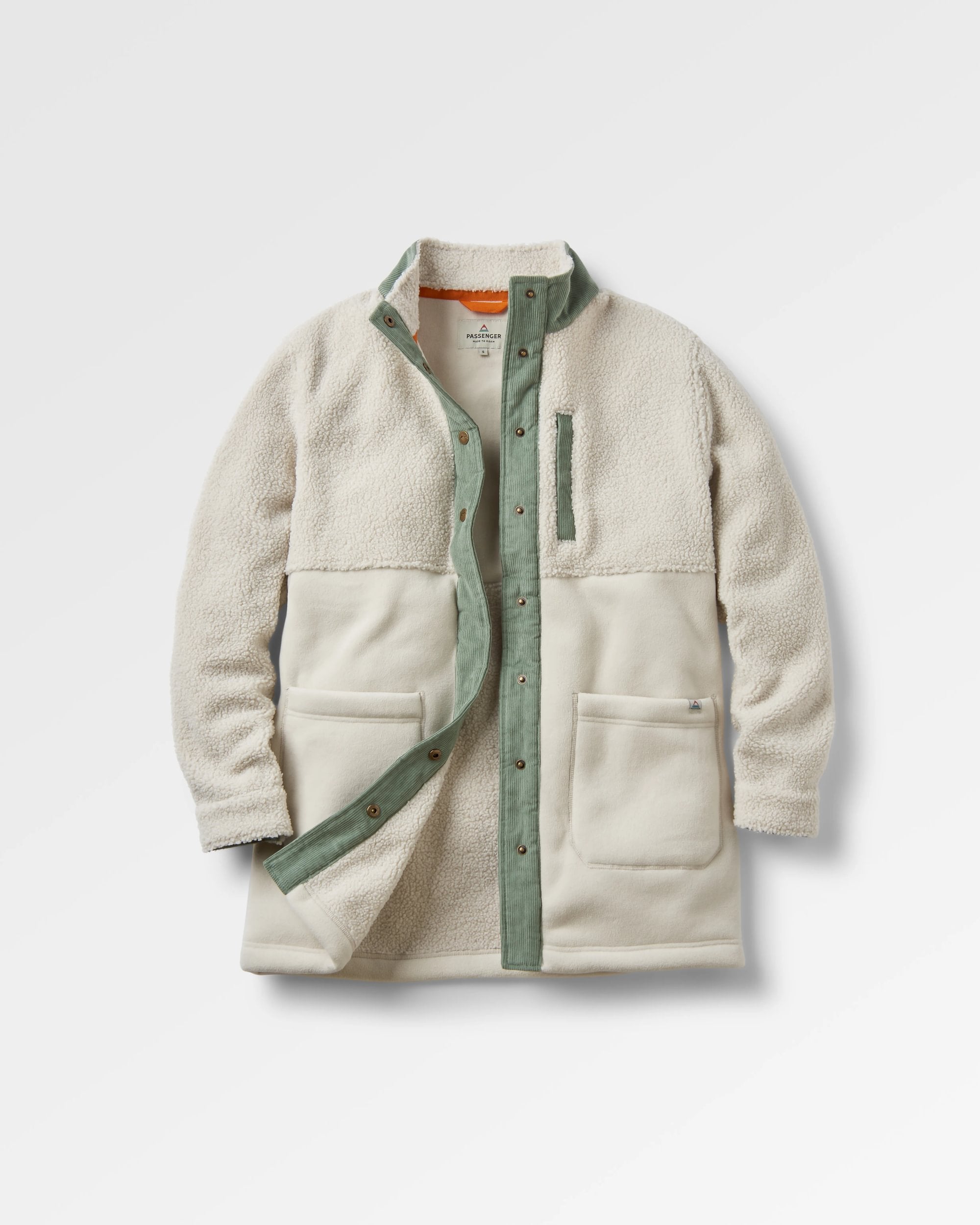 Nash Recycled Fleece - Vintage White - Flatlay