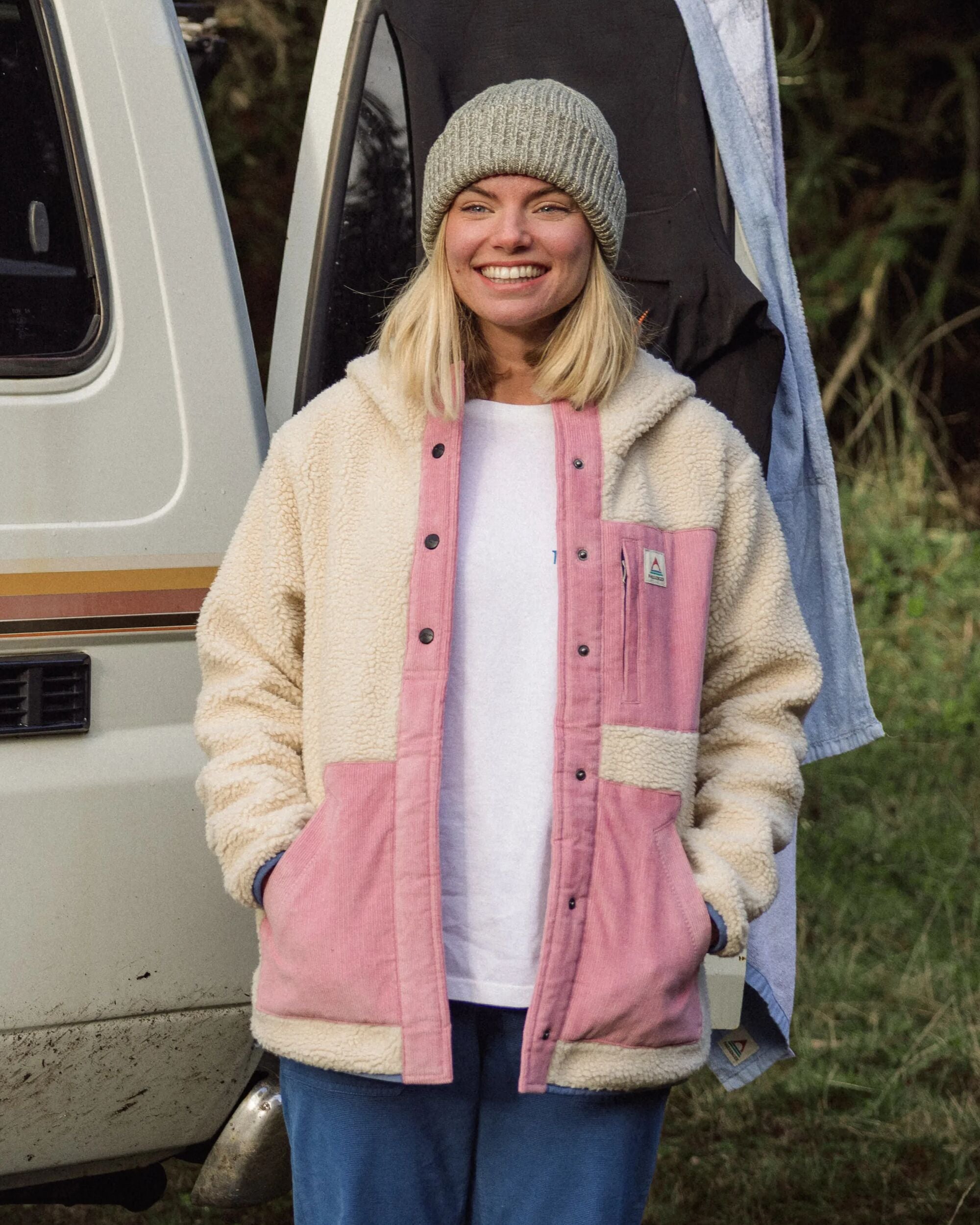Clover Sherpa Hooded Fleece Oat – Passenger