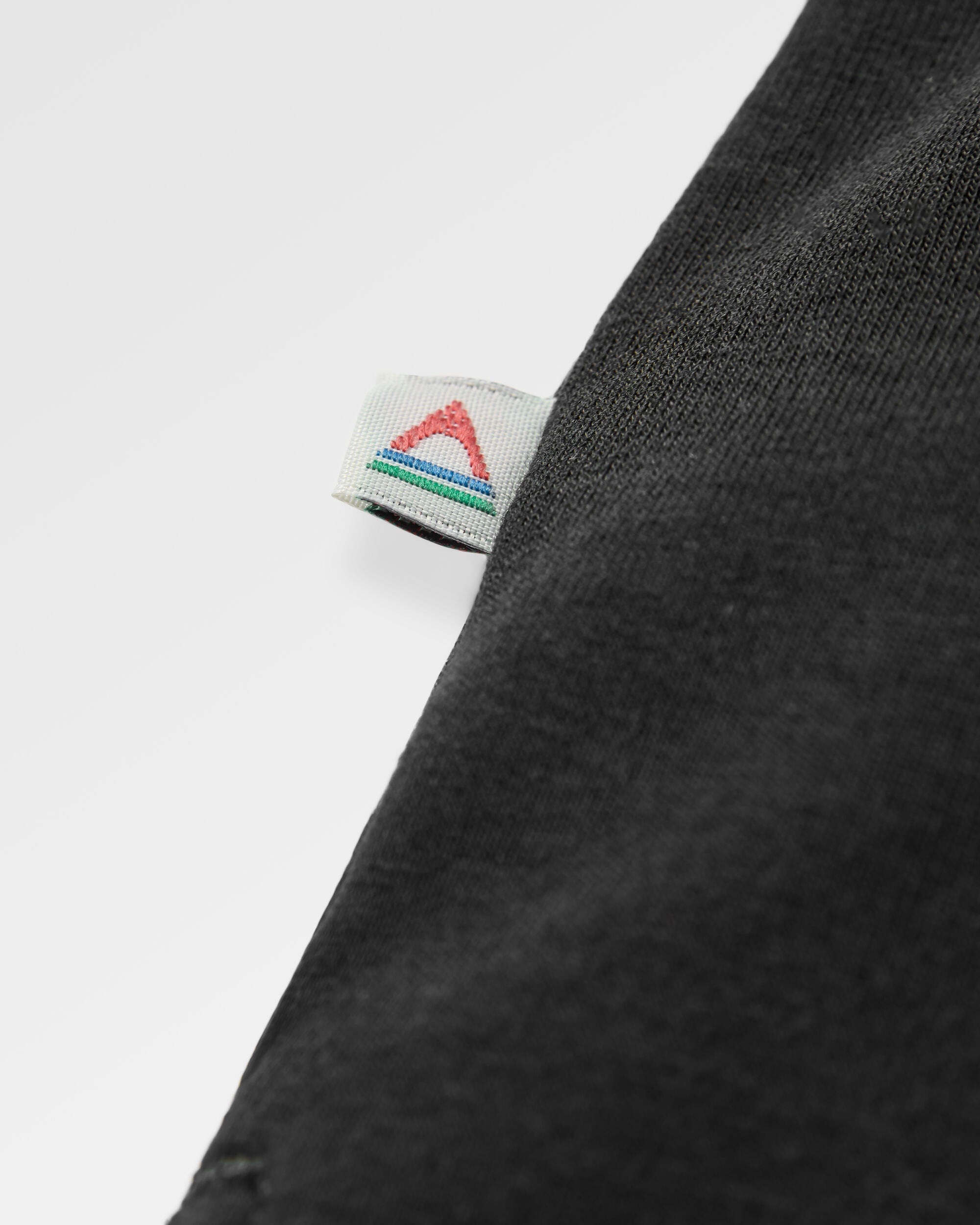 Breeze DriRelease® Trail Women's T-Shirt - Black - Flatlay