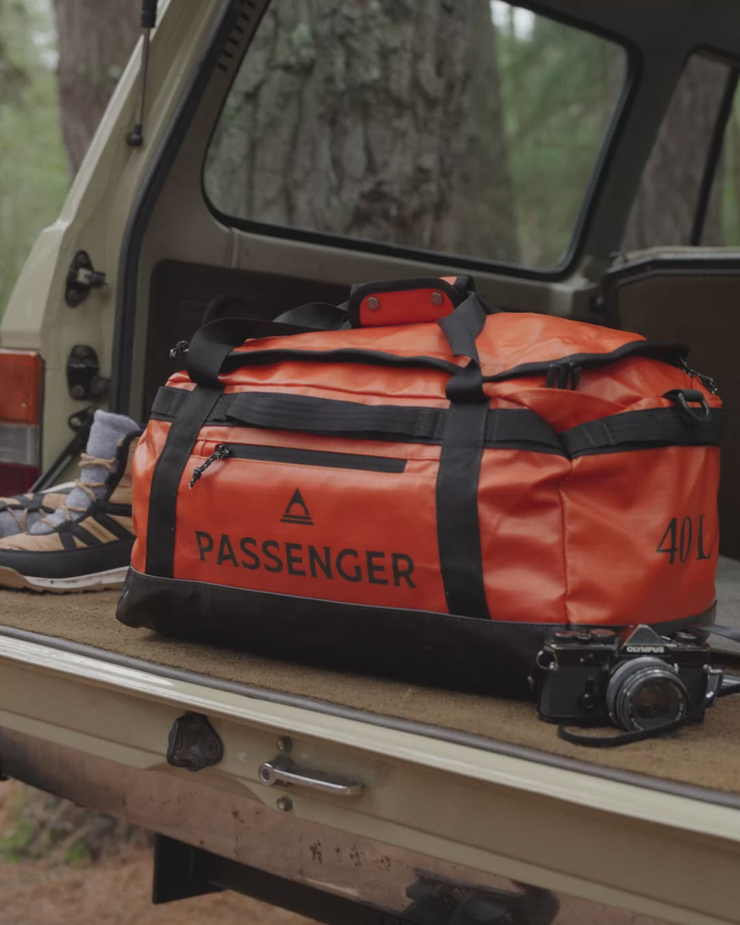 Roamer 40L Duffel Bag - Sunrise Orange - 