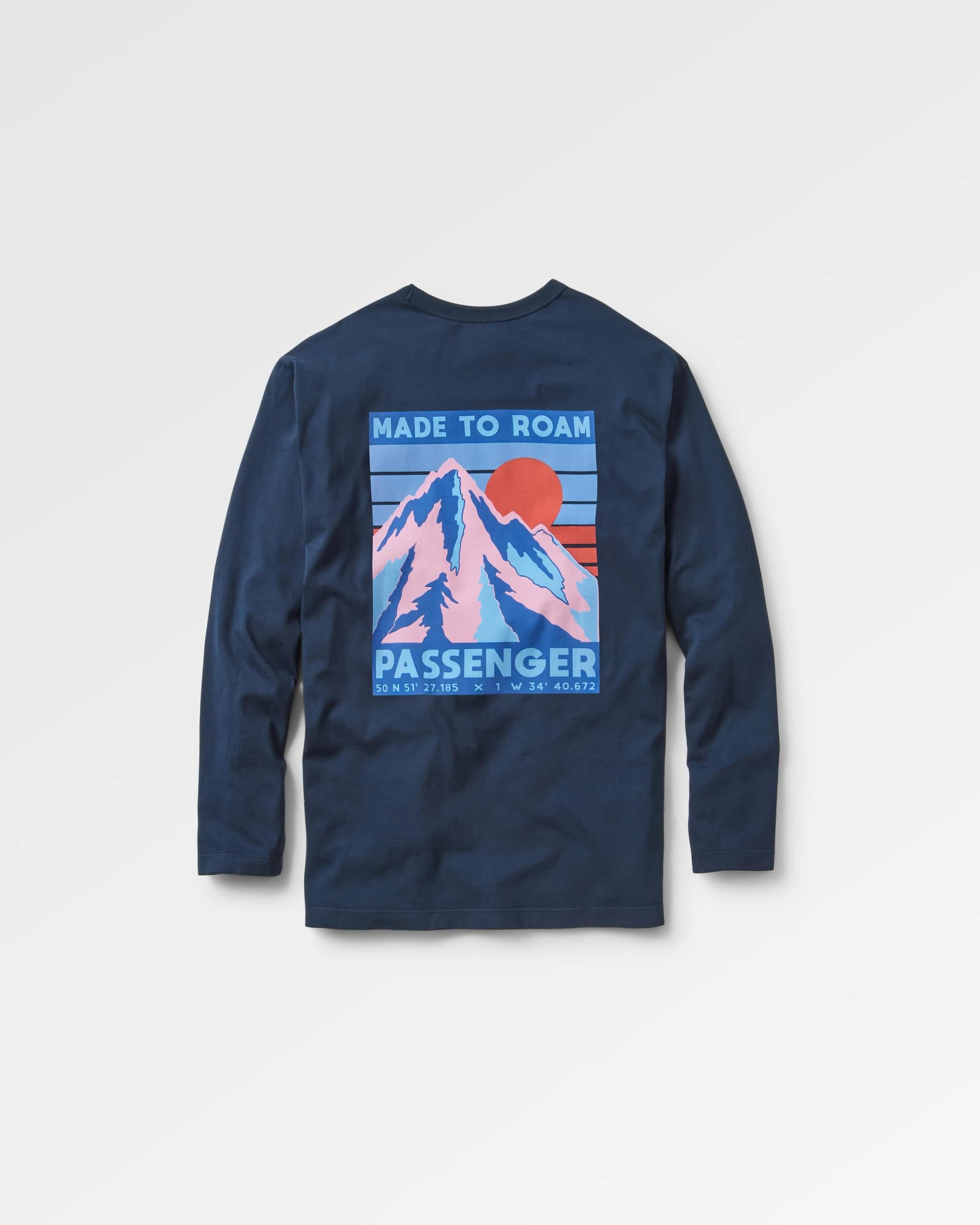 Distance Recycled Relaxed Fit LS T-Shirt - Deep Navy - Flatlay