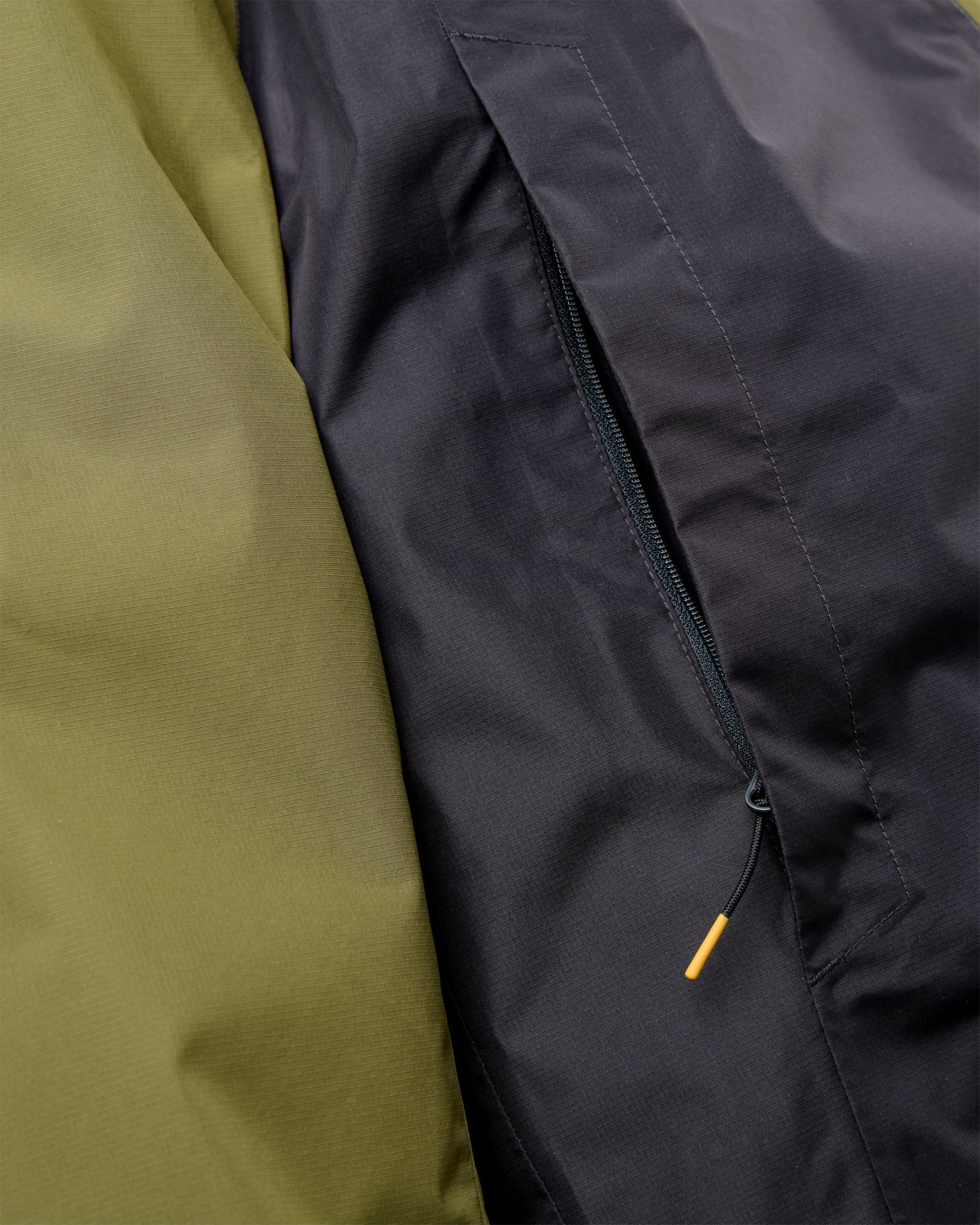 Trailscape Men's Waterproof Jacket - Faded Black/Khaki - Flatlay