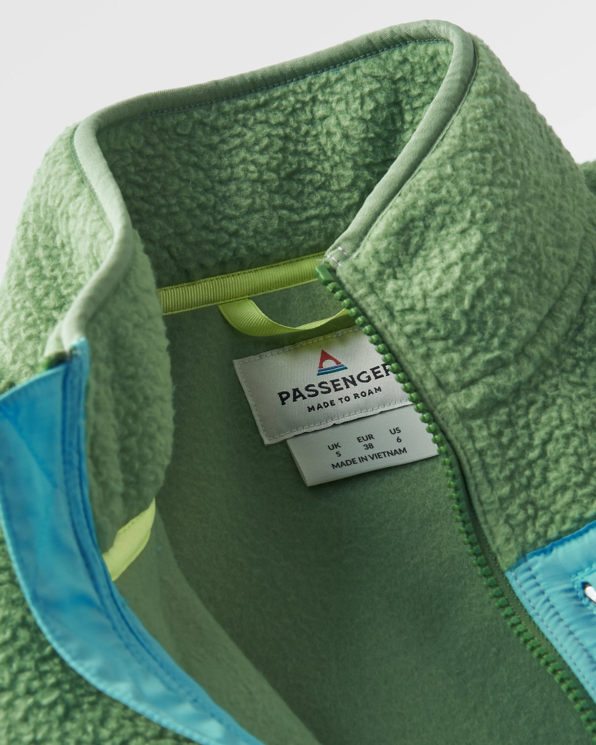 Fairbanks Recycled Sherpa Gilet - Stem Green/Vintage White - Flatlay