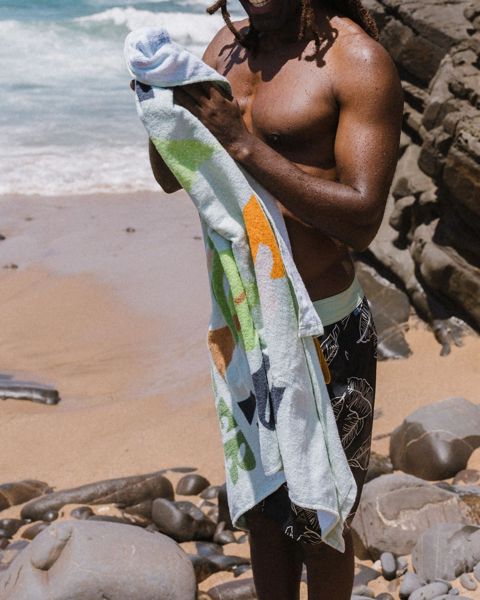 MensTideline Organic Cotton Beach Towel - Spearmint - Lifestyle