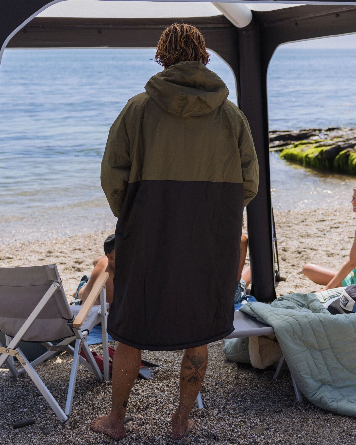 Waves Recycled Sherpa Lined Changing Robe - Black/Khaki - Lifestyle - Male