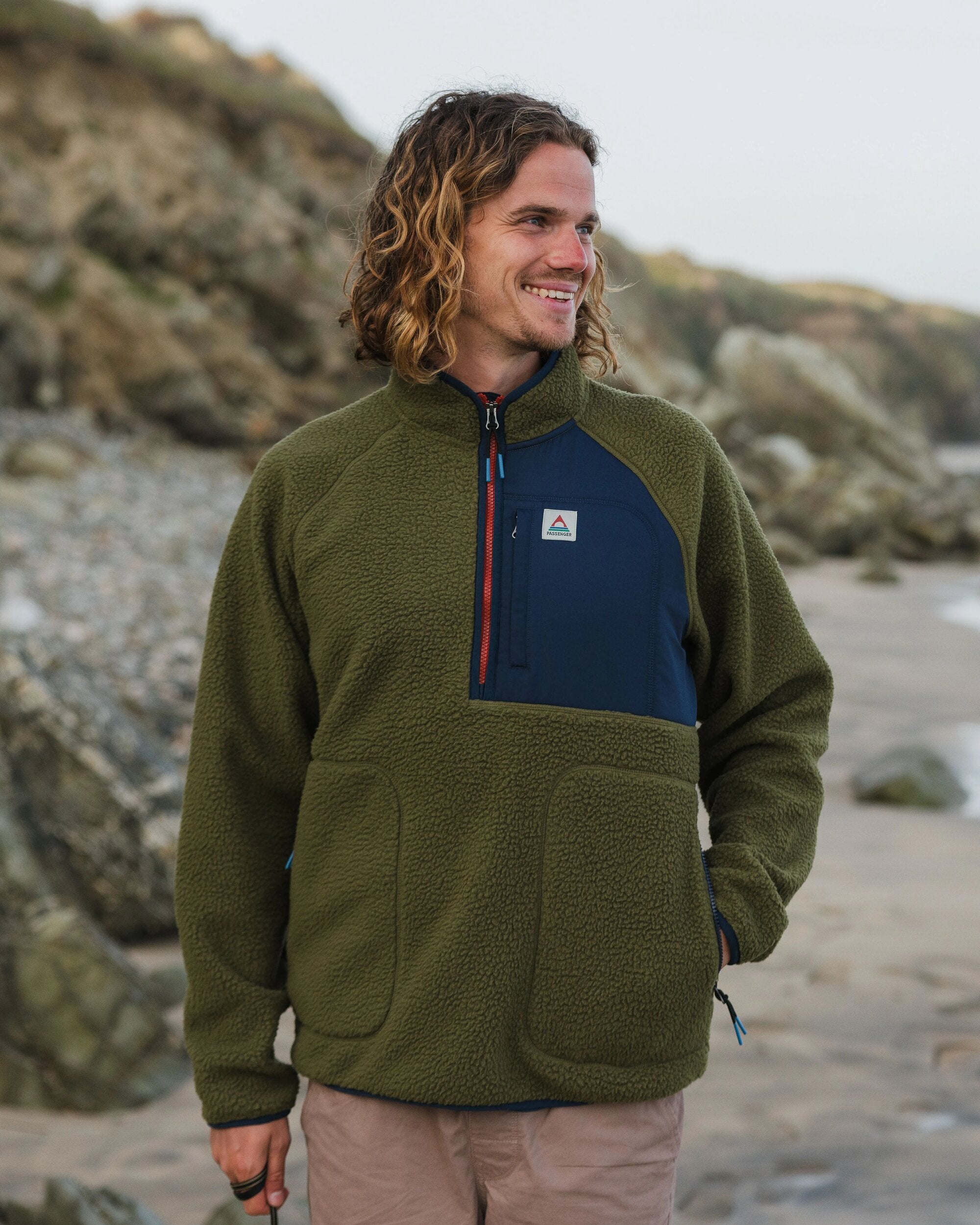 Offgrid 1/2 Zip Recycled Sherpa Fleece - Khaki - Lifestyle