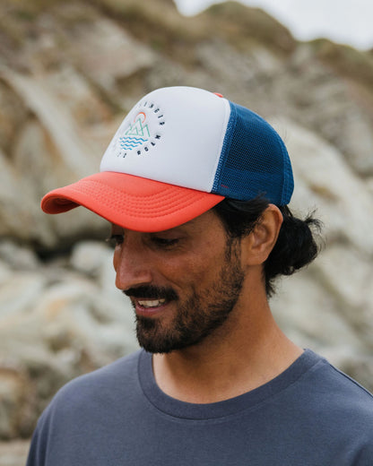 Male_Escapism Trucker Cap - Moonlight Blue/Red Spice