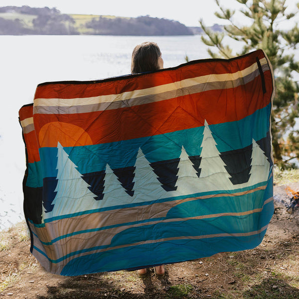 Nomadic Recycled Sherpa Blanket - Turquoise/ Rust