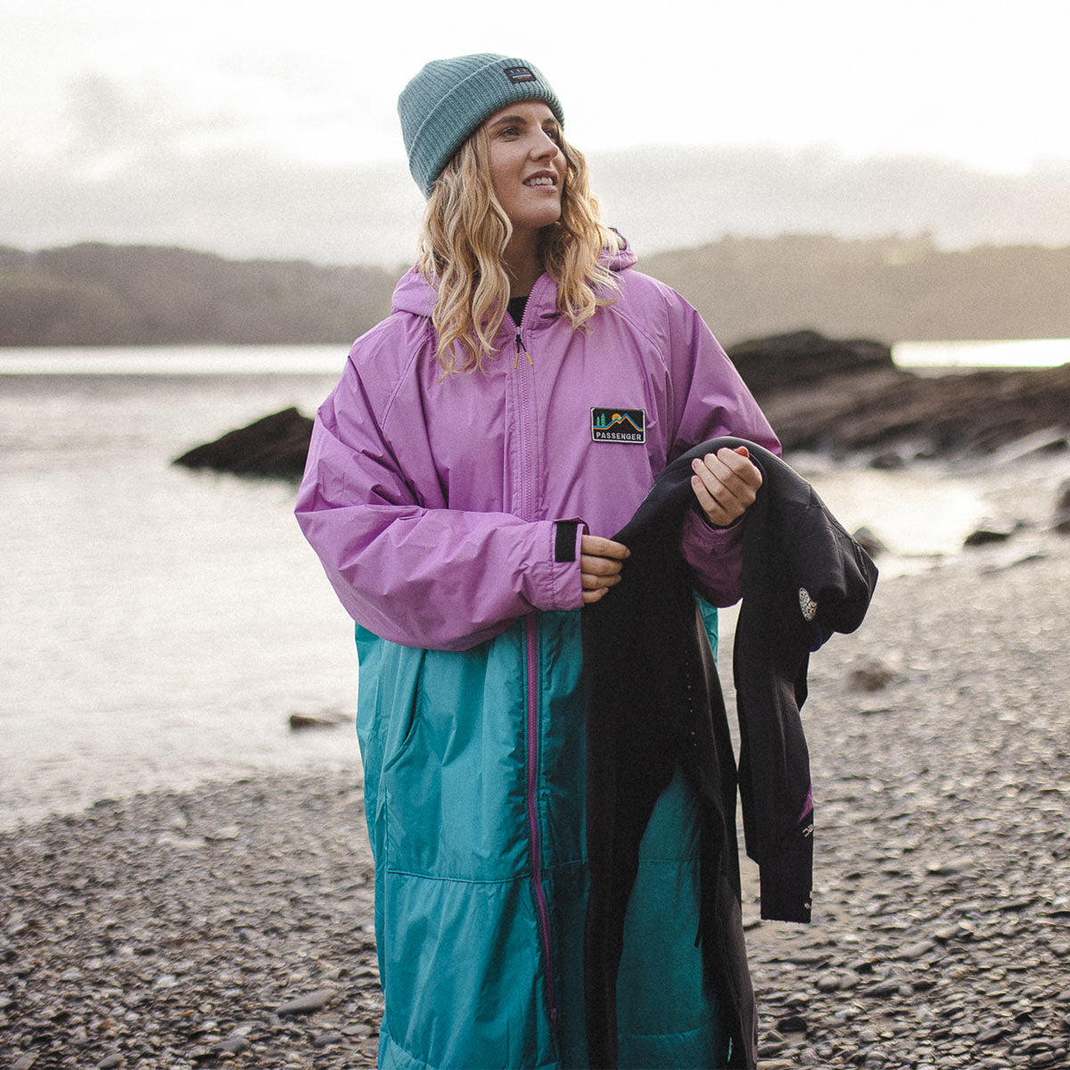 Roaming Recycled Sherpa Lined Changing Robe - Viridian Green/Orchid - Lifestyle - Female