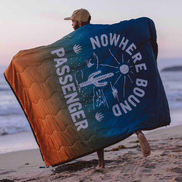 Nomadic Recycled Towel Blanket - Blue/Orange Fade