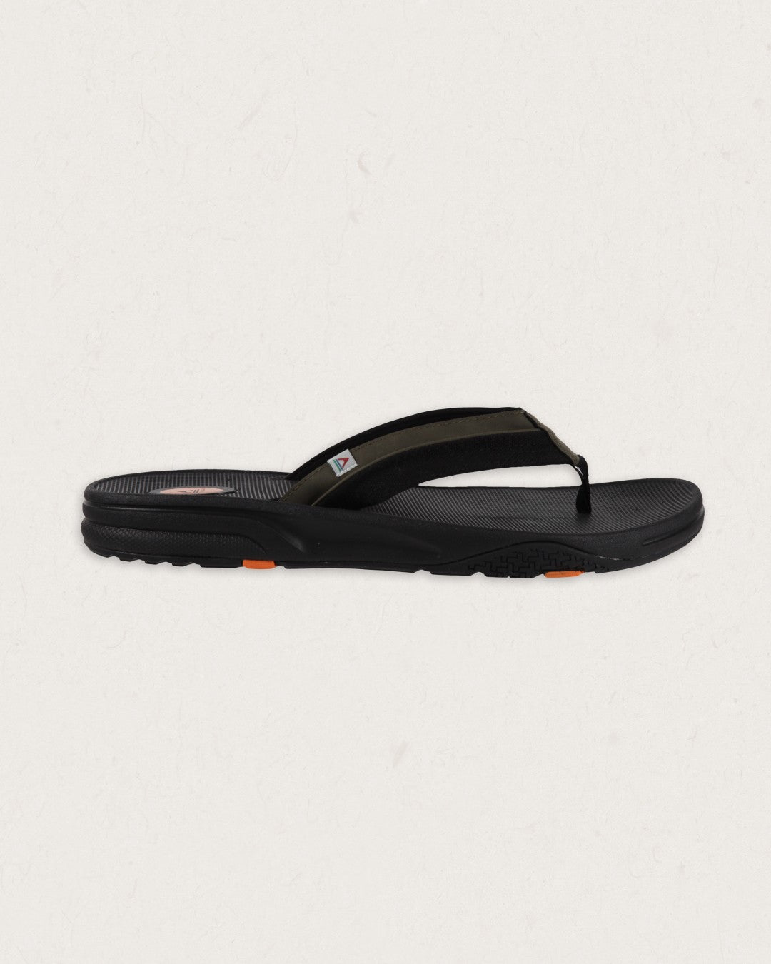 Skechers store passenger sandals