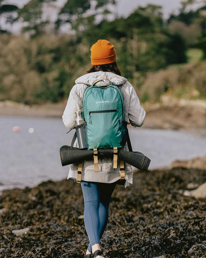 Womens_Canyon Recycled 25L Backpack - Deep Sea